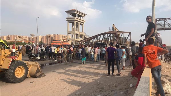 سقوط كوبري الزهراء