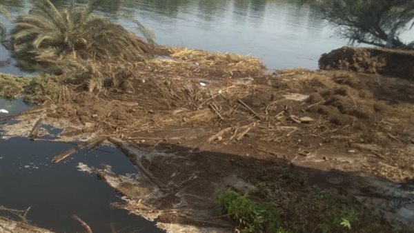 انهيار 5 منازل بالنيل