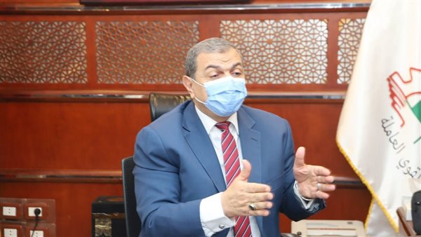 وزير القوى العاملة