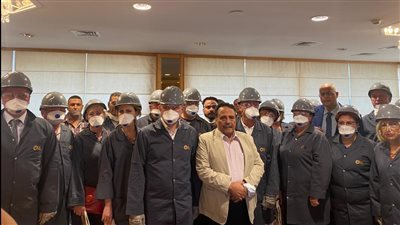 الوفد العمالي البيلاروسي ينهي زيارته لشركة الصلب.. والمراغي يكرم الحضور ويدعو العمال لمزيد من الإنتاج 