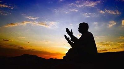 يجب ترديده والحفاظ عليه.. دعاء الخروج من المنزل كما ورد عن النبي محمد