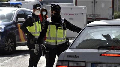  بينهم جزائريون.. إسبانيا تعتقل خلية إرهابية على صلة بداعش