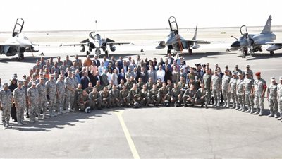 القوات الجوية تنفذ عروضًا في سماء مصر احتفالا بعيدها السنوي