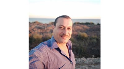 محامي السيدة المغتصبة على يد جارها الشيخ حسن بالدقهلية: ناس غلابة عايزين حقهم بالقانون