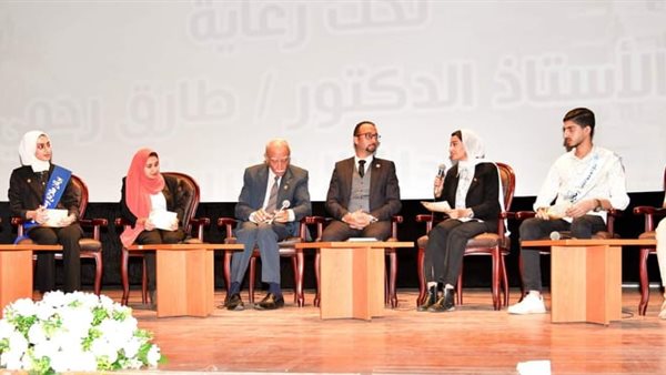 جانب من الحفل 