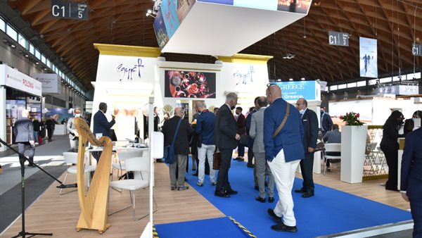 وزارة السياحة تشارك