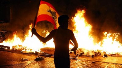 لبنان: 13 قتيلا في انفجار بمستودع أسلحة في مخيم برج الشمالي 