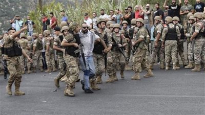 الجيش اللبناني: اعتقال 9 أشخاص مشتبهين في إطلاق النار بينهم سوري