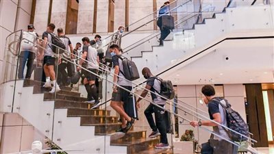 دوري أبطال إفريقيا | بعثة الأهلي تصل إلى فندق الإقامة في نيامي عاصمة النيجر