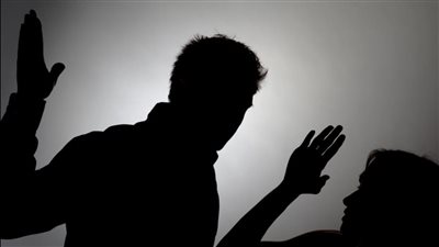 بسبب رفضها معاشرة كلب.. تعذيب وضرب ربة منزل على يد زوجها بكرداسة