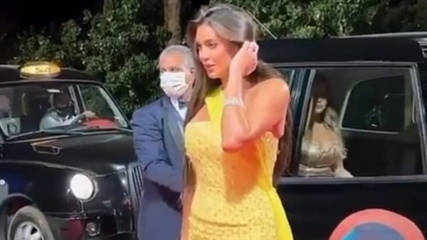 ياسمين صبري