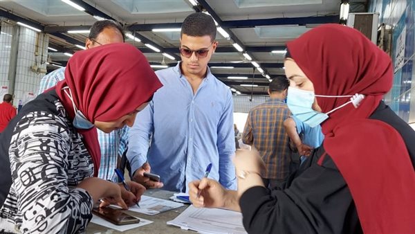 تسجيل العاملين بالمترو