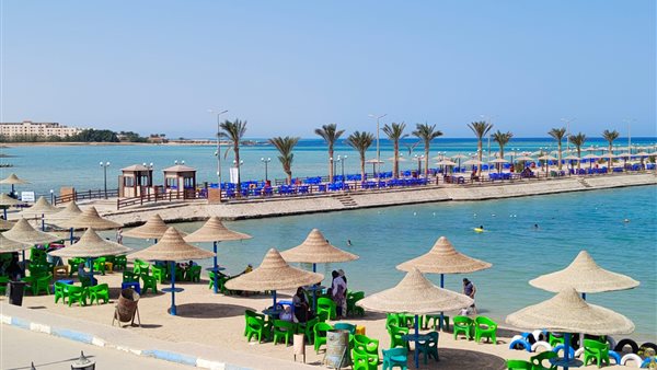 إقبال ضعيف على الشواطئ
