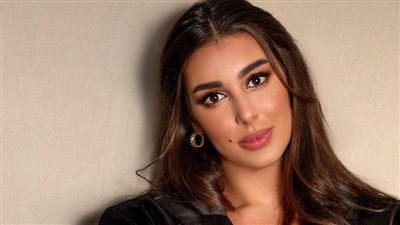 بسبب رفضها حضور زفاف شقيقها.. ياسمين صبري تتعرض لأزمة جديدة مع والدها