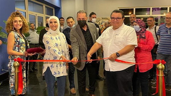 خالد جلال يفتتح المعرض