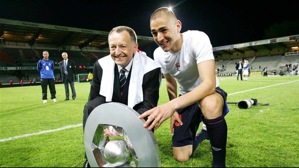 بنزيما ورئيس نادي