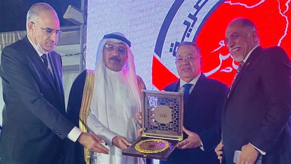 محمود الشريف نقيب