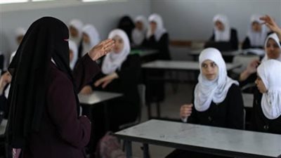 وفاة معلمة بالفصل أمام الطالبات بعد تعرضها لنوبة قلبية بالسعودية