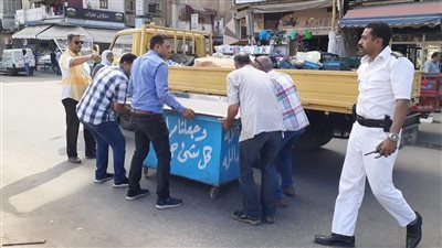 حملات مكثفة للقضاء علي الإشغالات بـ مناخ بورسعيد | صور