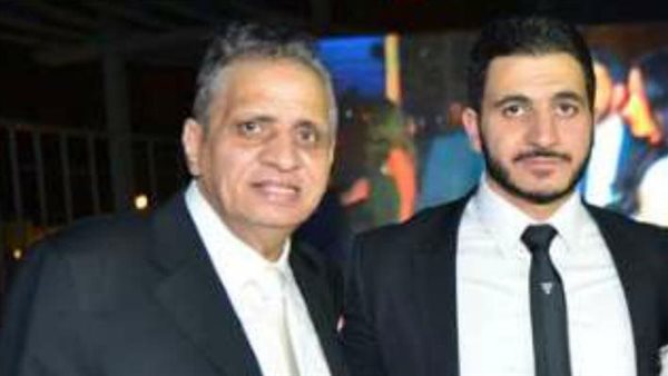 السبكي ونجله 