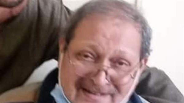 الدكتور الراحل علي