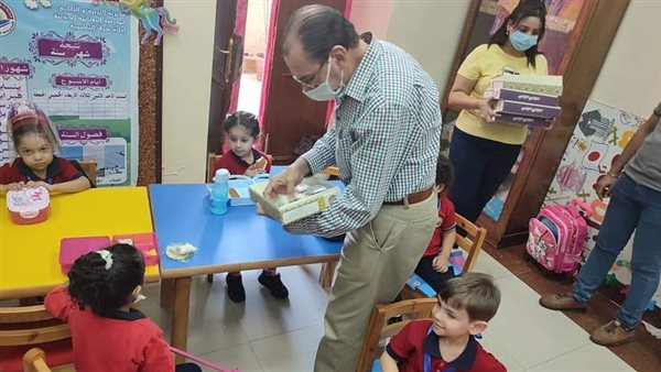 مدير مدرسة مسيحي