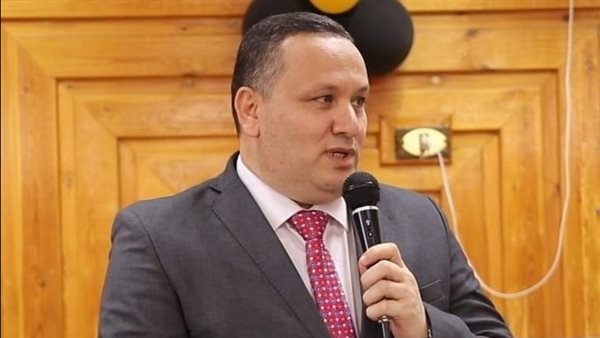 دكتور أحمد فاضل نقيب