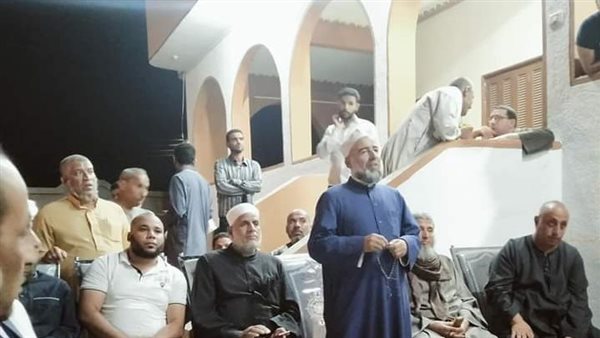 جلسة تمهيدية بين