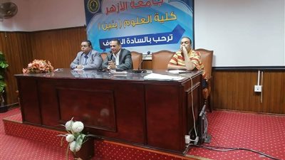 علوم الأزهر تناقش الأرشفة الإلكترونية لإدارات الكلية في إطار التحول الرقمي
