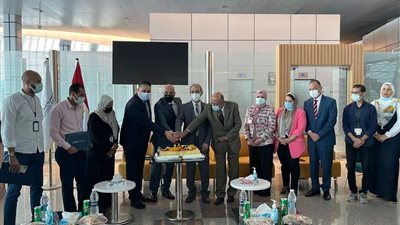 مطار الغردقة يحتفل بتجديد شهادة الأيزو لمدة 3 سنوات