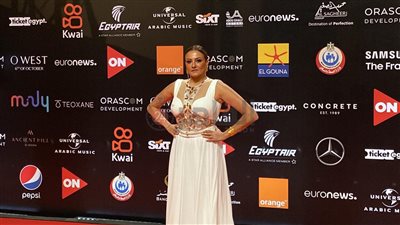 كمال زادة يكشف تفاصيل حادث بشرى في الجونة وحالتها الصحية