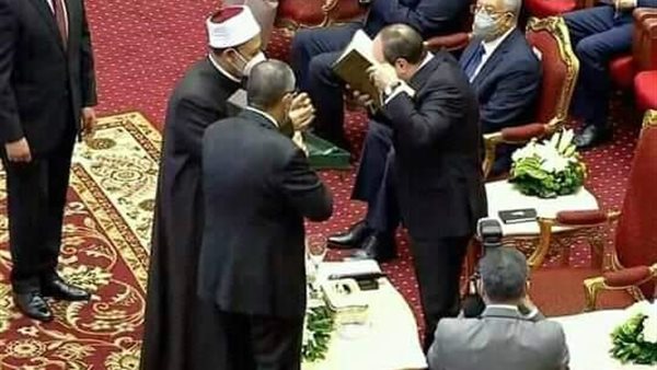 الدكتور أحمد الطيب