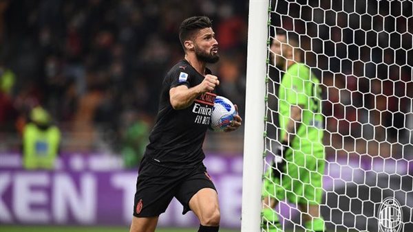 جيرو لاعب ميلان