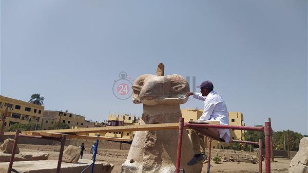 خلال تركيب رؤوس الكباش