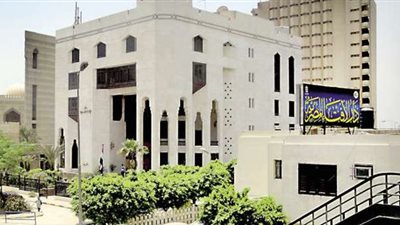 حكم تقاضي السمسار عمولة من البائع والمشتري دون علم الآخر.. الإفتاء توضح 