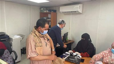 تطعيم ألف فرد من عمال حفر الخط الثالث لمترو الانفاق ضد كورونا