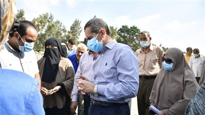 محافظ الغربية يتفقد مشروعات حياة كريمة في 12 قرية