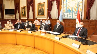 محافظ القاهرة: منع دخول أي مصلحة حكومية دون تطعيم كورونا اعتبارًا من ديسمبر المقبل