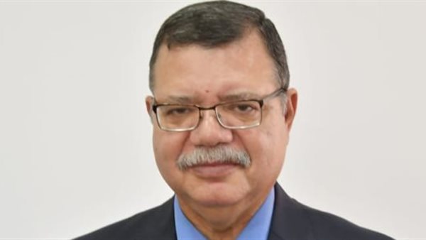 م. حمدي عبد العزيز