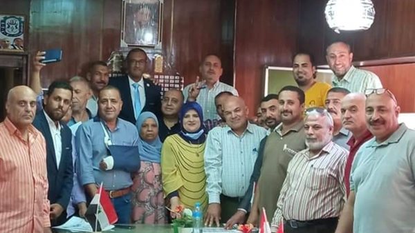 لفيف من القيادات