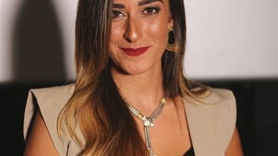 أمينة خليل تلحق بـ”ياسمين رئيس” في “لص بغداد ” مع محمد إمام (صورة)