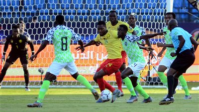 مباراة عامرة بالأهداف نسور نيجيريا ” تصطاد” أسود الكاميرون بأمم إفريقيا (صور)
