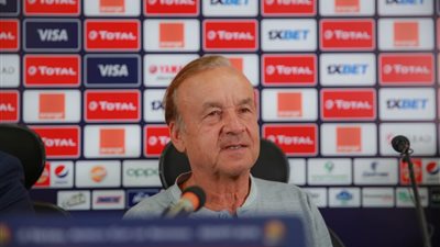 مدرب منتخب نيجيريا: جائعون لتحقيق الانتصارات