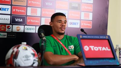 حارس جنوب إفريقيا: اكتشفنا قوتنا أمام مصر.. وأدعو الجماهير لدعمنا