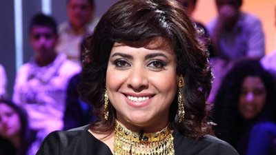 نشوى مصطفى تحتفل بتصدرها ترند السوشيال ميديا (صور)