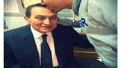 كل ما تريد أن تعرفه عن كريم حسين مؤسس صفحة “أنا آسف يا ريس”