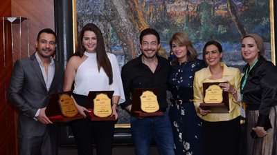 المعهد العالي للإعلام بالإسكندرية يكرم أحمد زاهر ونجاتي وسيمون وهنادي مهنى (صور)