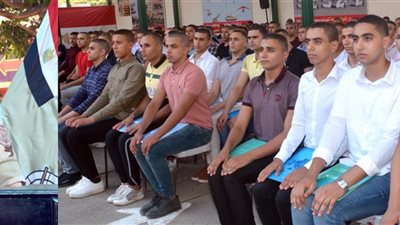  رئيس أركان حرب القوات المسلحة يتفقد إجراءات مكتب تنسيق القبول