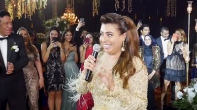 متعهد حفلات يطلب من نشوى مصطفى الغناء بالأفراح.. والفنانة: “مش شغلي” (صورة)