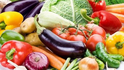 الفاصوليا بـ13 جنيه.. تعرف على أسعار الخضروات في سوق العبور اليوم السبت